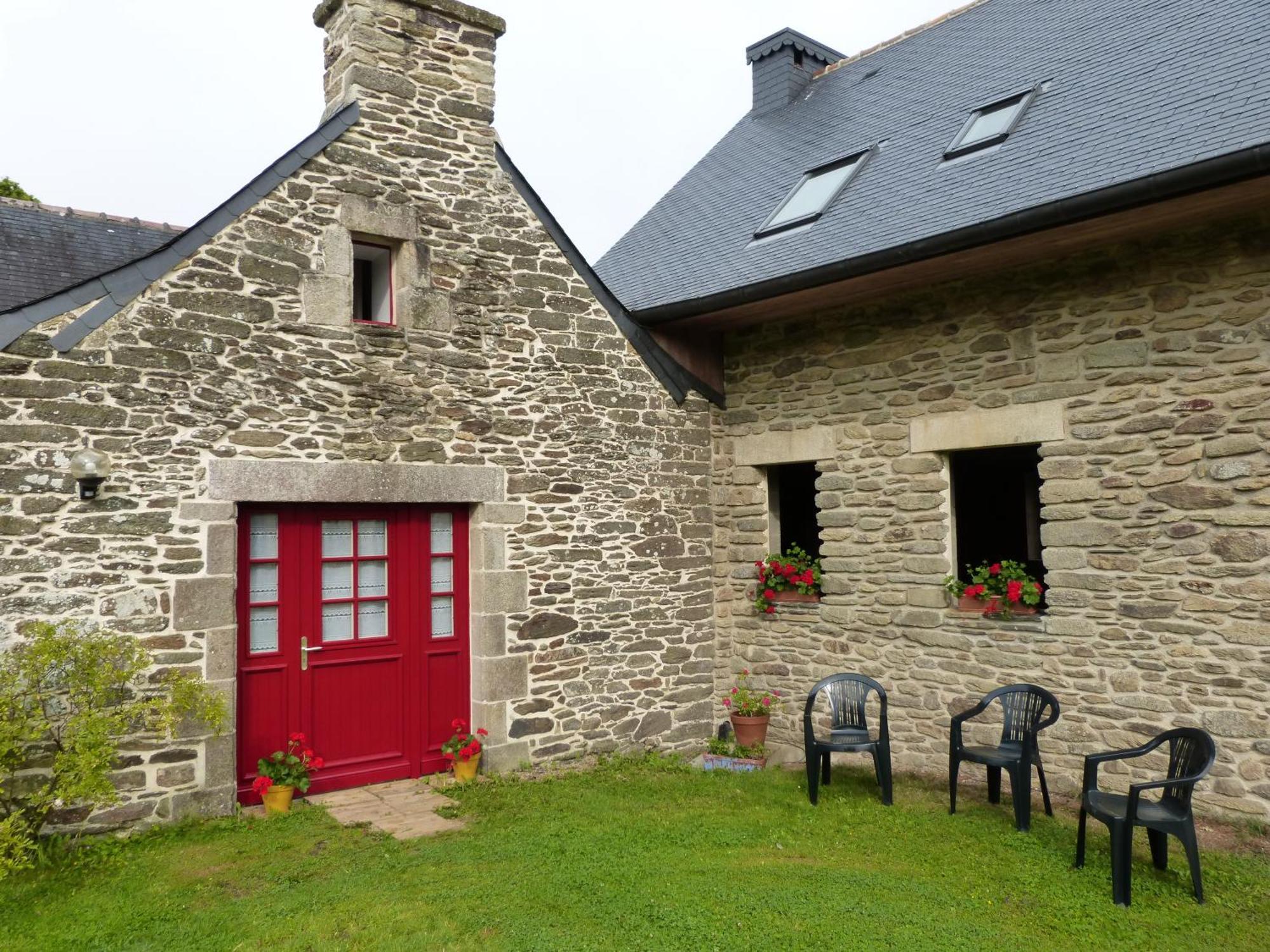 Gite De Caractere Lopérec Extérieur photo
