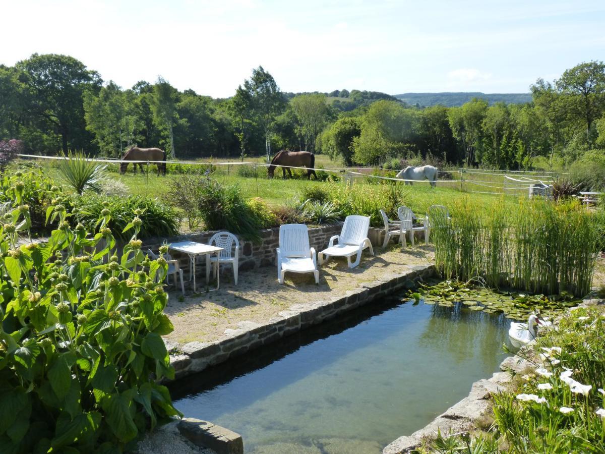 Gite De Caractere Lopérec Extérieur photo