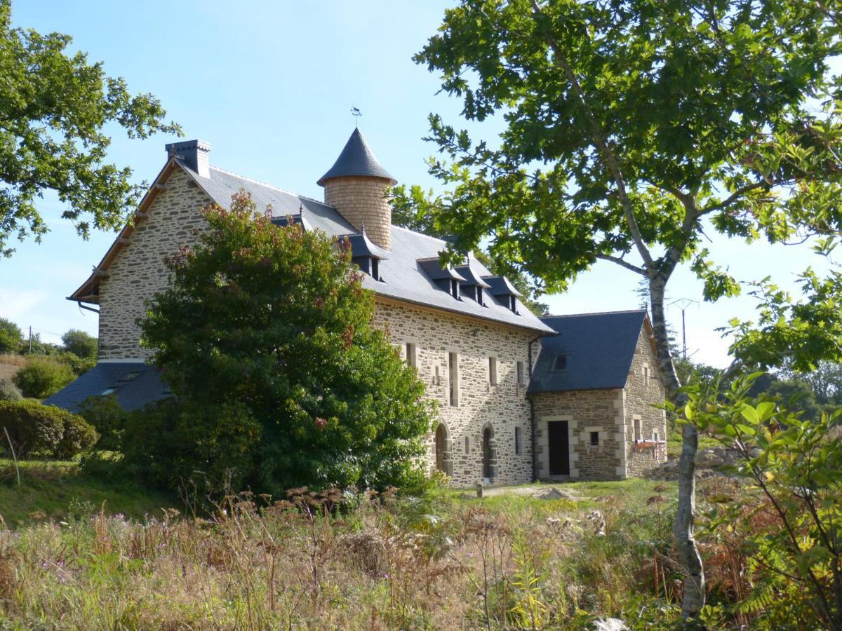 Gite De Caractere Lopérec Extérieur photo